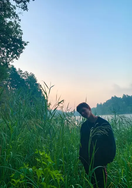 Я Дмитрий, 25, из Арзамаса, ищу знакомства на одну ночь