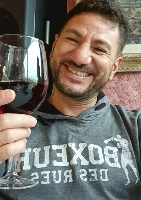 Я Salvador, 44, знакомлюсь в Мадриде