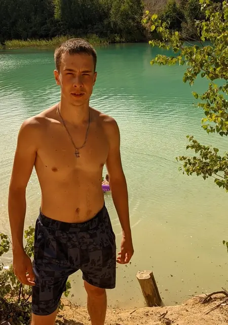 Иван из Иркутска, мне 26, познакомлюсь для постоянных отношений