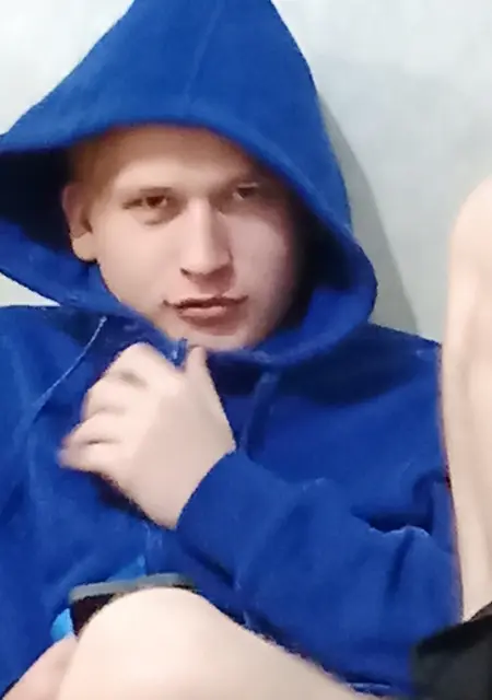 Иван из Конакова, мне 22, познакомлюсь на одну ночь