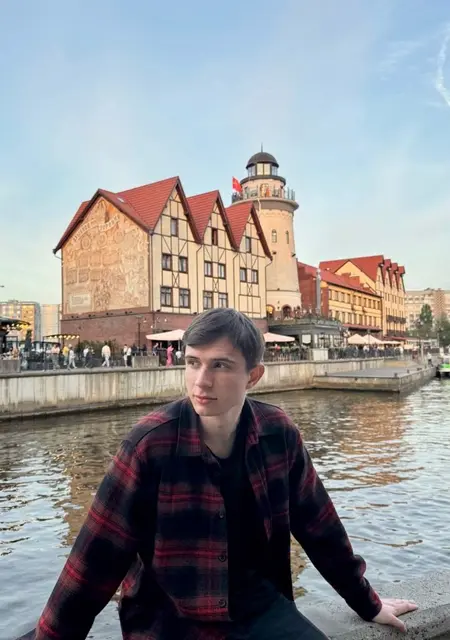 Я Андрей, 27, из Липецка, ищу знакомства без обязательств