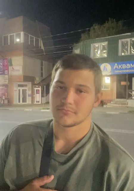 Я Danil, 21, знакомлюсь на одну ночь в Ростове-на-Дону