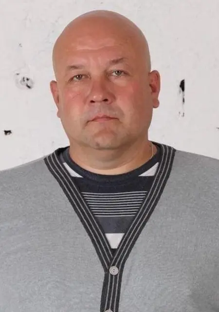 Я Андрей, 52, из Петрозаводска, ищу знакомство для общения