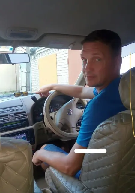 Дмитрий из Энгельса, мне 50, познакомлюсь для приятного времяпровождения