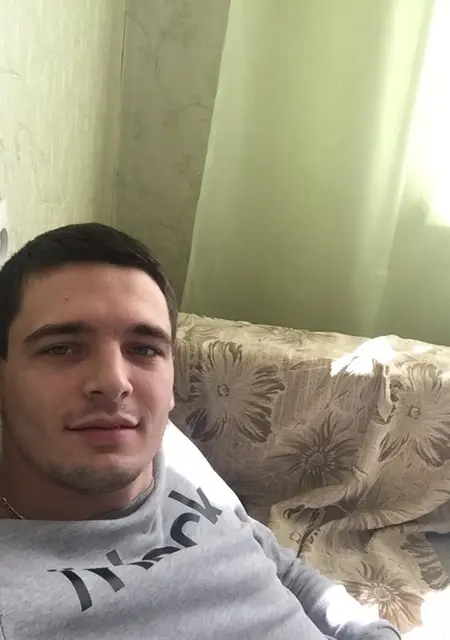 Я Марс, 28, знакомлюсь на одну ночь в Ульяновске