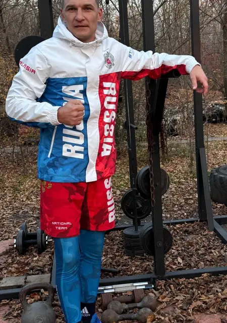 Роман из Москвы, ищу на сайте общение