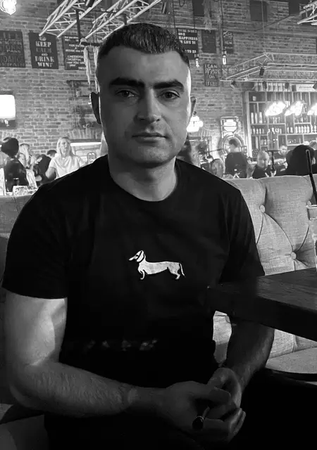 Руслан из Краскова, ищу на сайте знакомства без обязательств