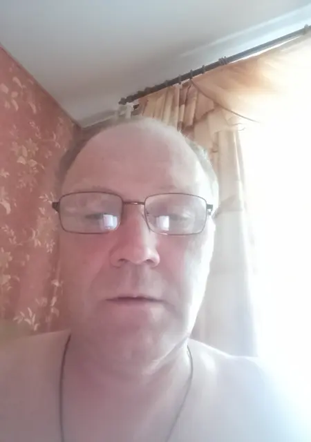 Я Михаил, 53, из Перми, ищу знакомства без обязательств
