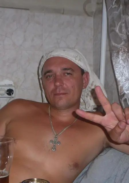 Я Саня, 40, из Абакана, ищу знакомства на одну ночь