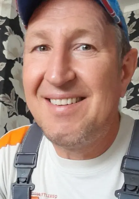 Сергей из Ижевска, ищу на сайте знакомства на одну ночь