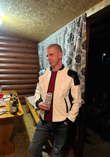 Я Dima, 27, знакомлюсь без обязательств в Ижевске