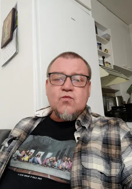 Voldemar из Петрозаводска, ищу на сайте знакомства на одну ночь