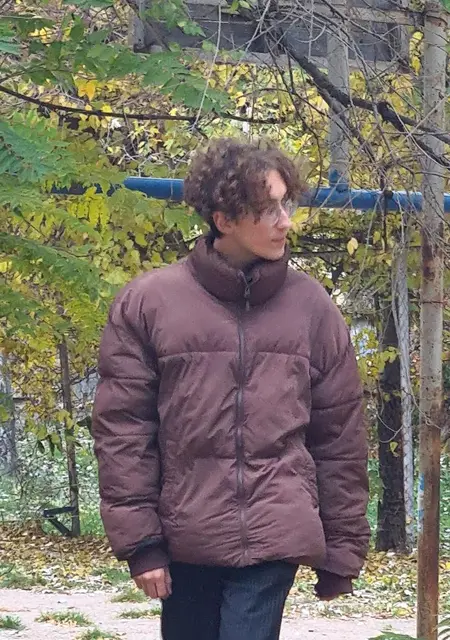 Антон из Феодосии, ищу на сайте приятное времяпровождение