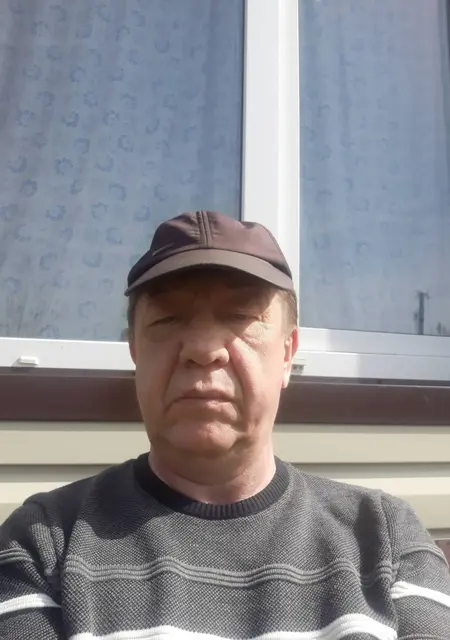 Геннадий из Воронежа, ищу на сайте знакомства без обязательств