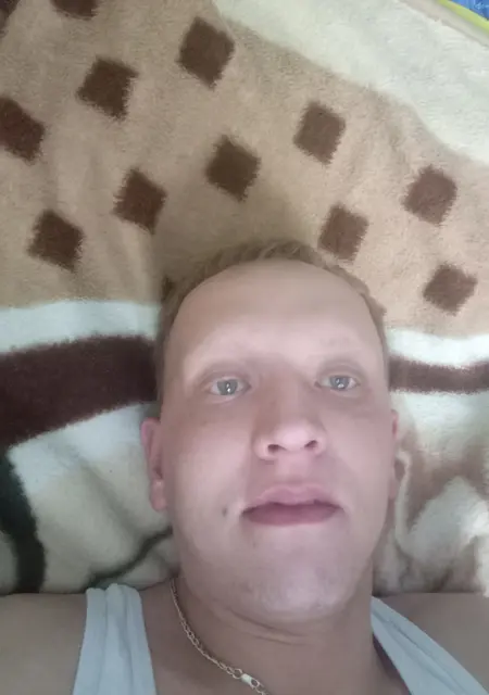 Я Aleksey, 35, из Александрова, ищу знакомства без обязательств