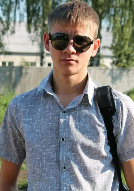 Я Александр, 32, из Рязани, ищу знакомства на одну ночь