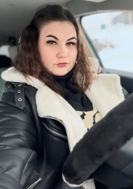 Я Мария, 28, из Санкт-Петербурга, ищу знакомство для совместных путешествий
