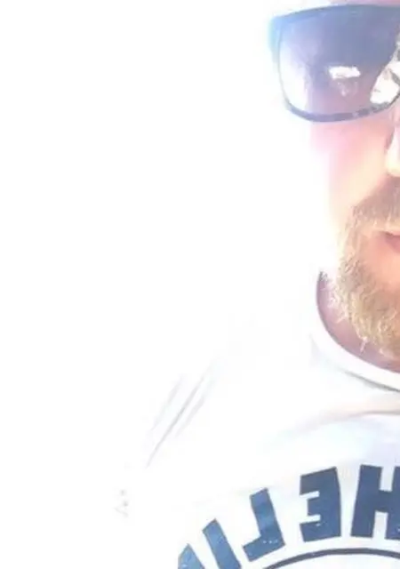 Артем из Балабанова, ищу на сайте знакомства без обязательств