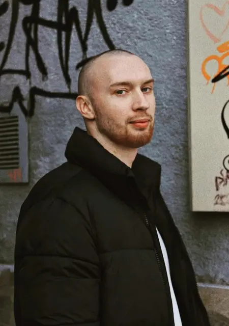 Антон из Тулы, ищу на сайте постоянные отношения