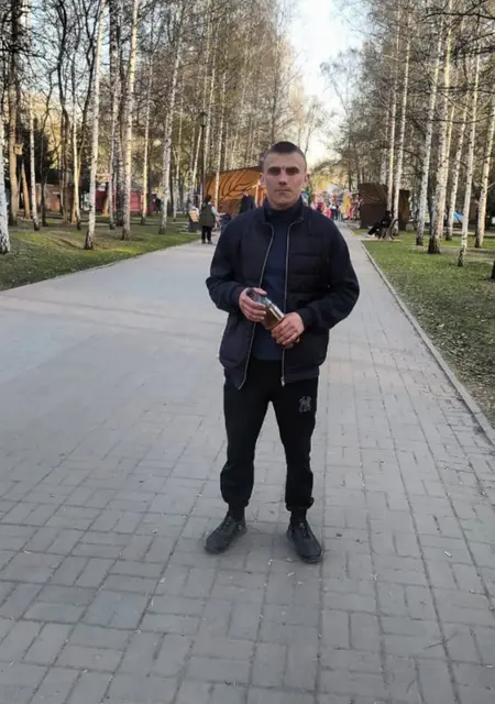 Я Новосибирск, 28, из Новосибирска, ищу знакомства без обязательств